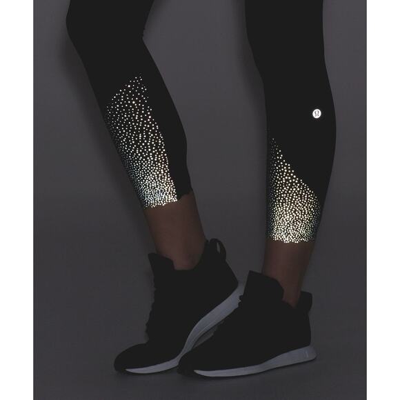 Lululemon Tight Stuff Tight II Womens 8 Black Gray Reflective Dots Scallop Hem - Picture 1 of 11